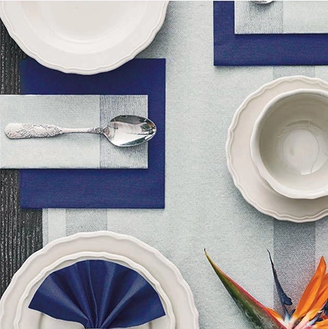 13733 obrusky 38x38 cm 50ks modre