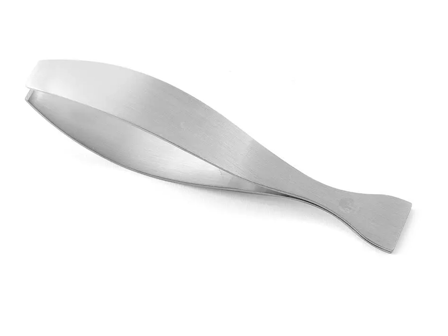 pinzeta na rybie kosti