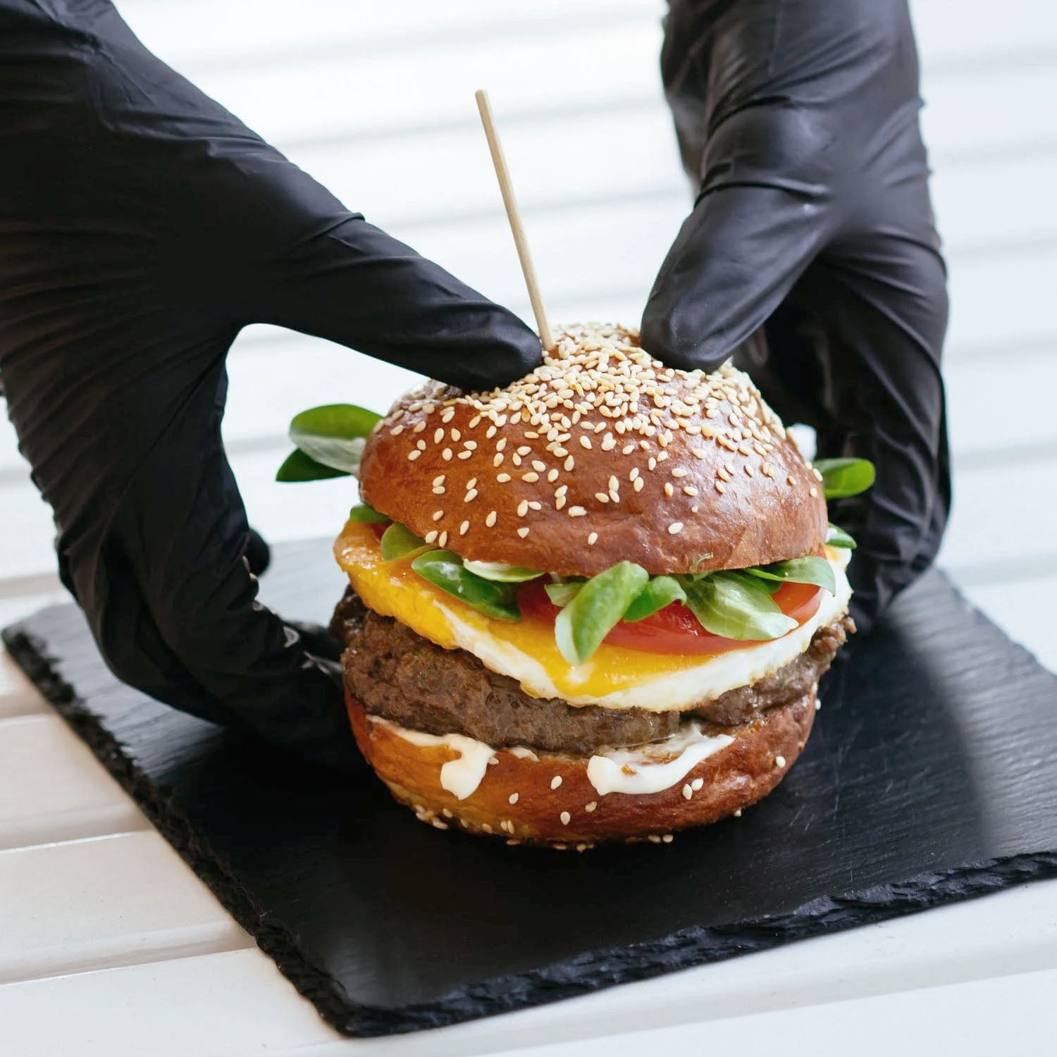 rukavice_nitril_nepudrovane_cierne_velkost_L_real