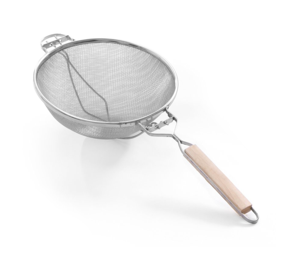 sito_dvojvrstvove_s_drevenou_rukovatou_26_cm