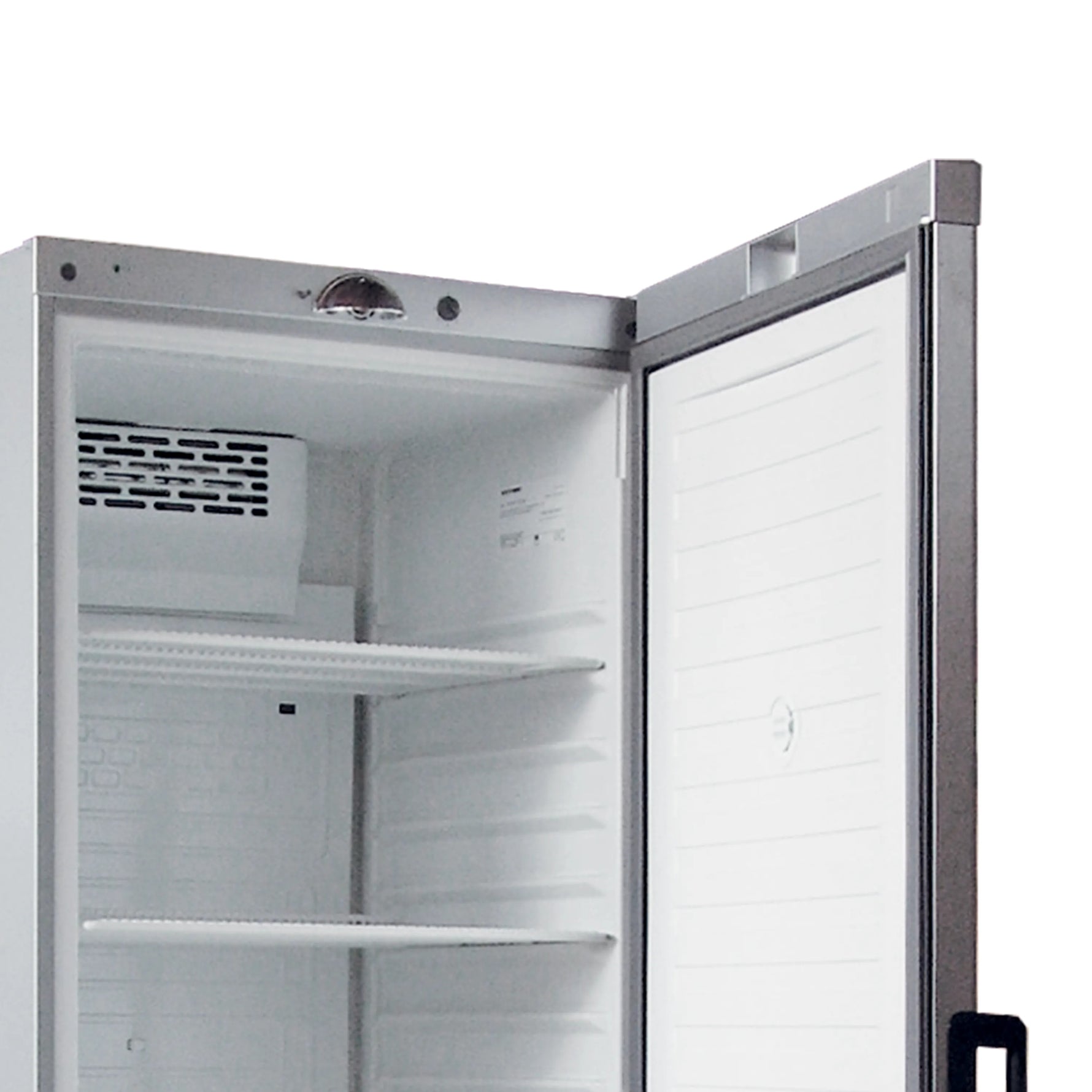 chladnicka_plna_nerezova_333_l_02