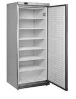 mraziaca_skrina_nerezova_605_l_interier