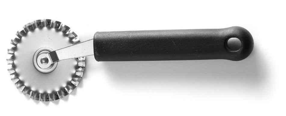 krajac na cesto zubkovany Ø6x18 cm