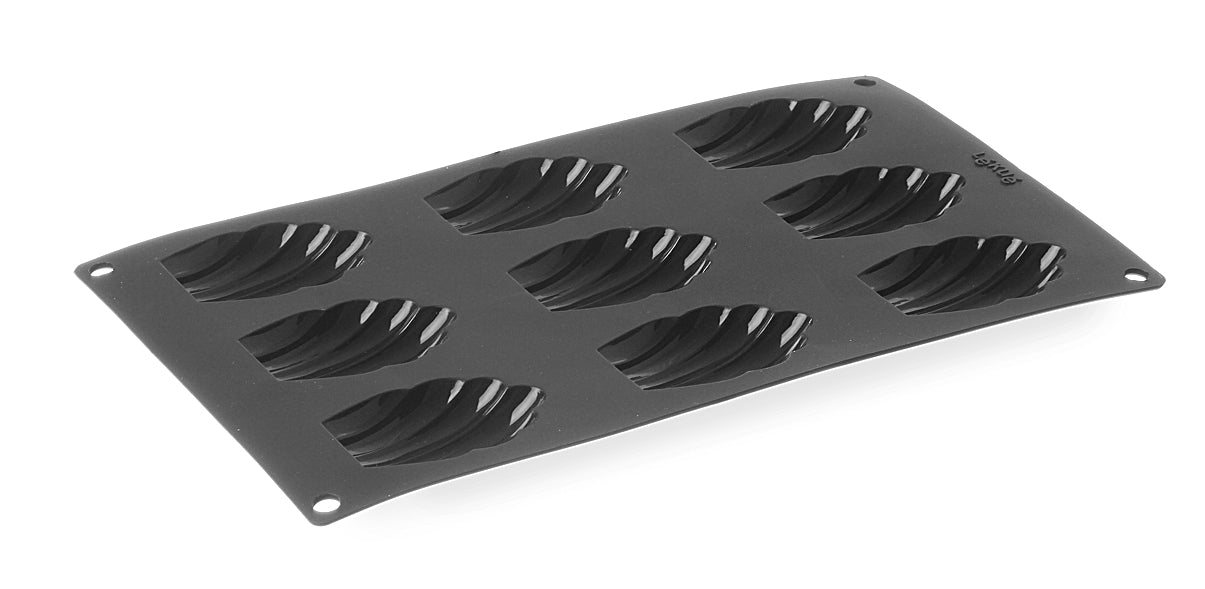 7568 forma silikonova na pecenie 30x17 6 cm madeleines